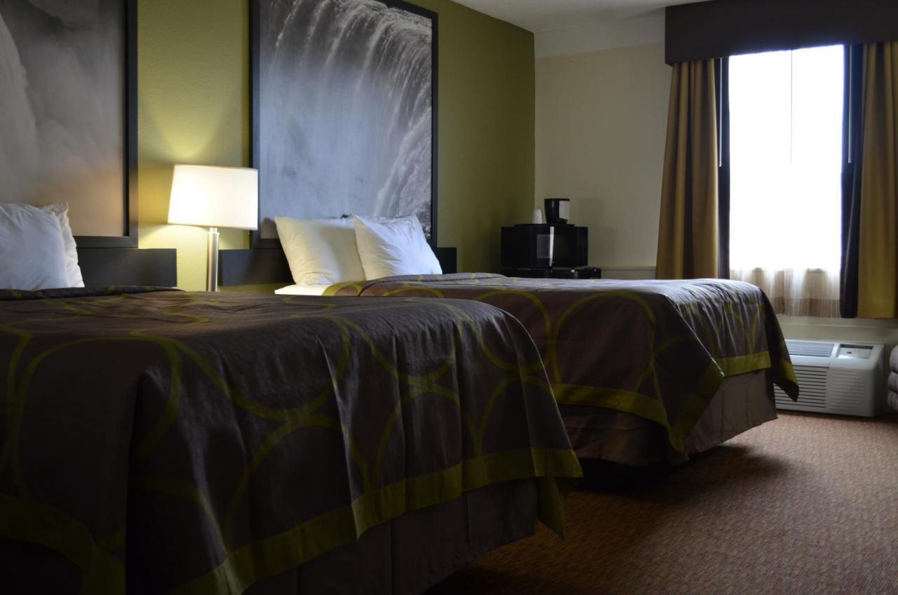 ซูเปอร์ 8 บาย วินด์แฮม ฮัมบูร์ก Hotel แฮมเบิร์ก ภายนอก รูปภาพ