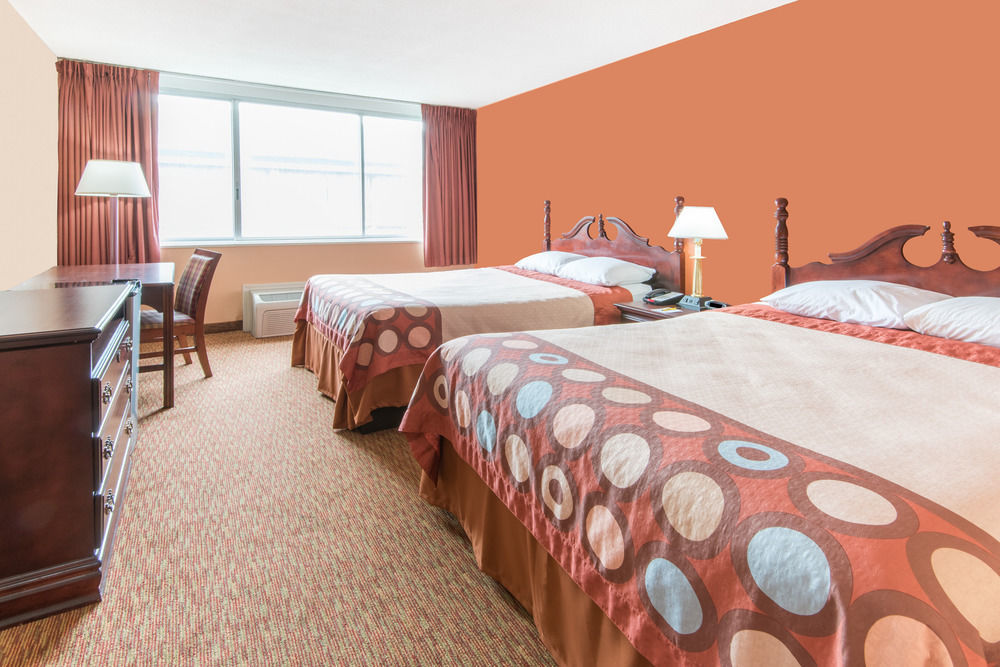 ซูเปอร์ 8 บาย วินด์แฮม ฮัมบูร์ก Hotel แฮมเบิร์ก ภายนอก รูปภาพ