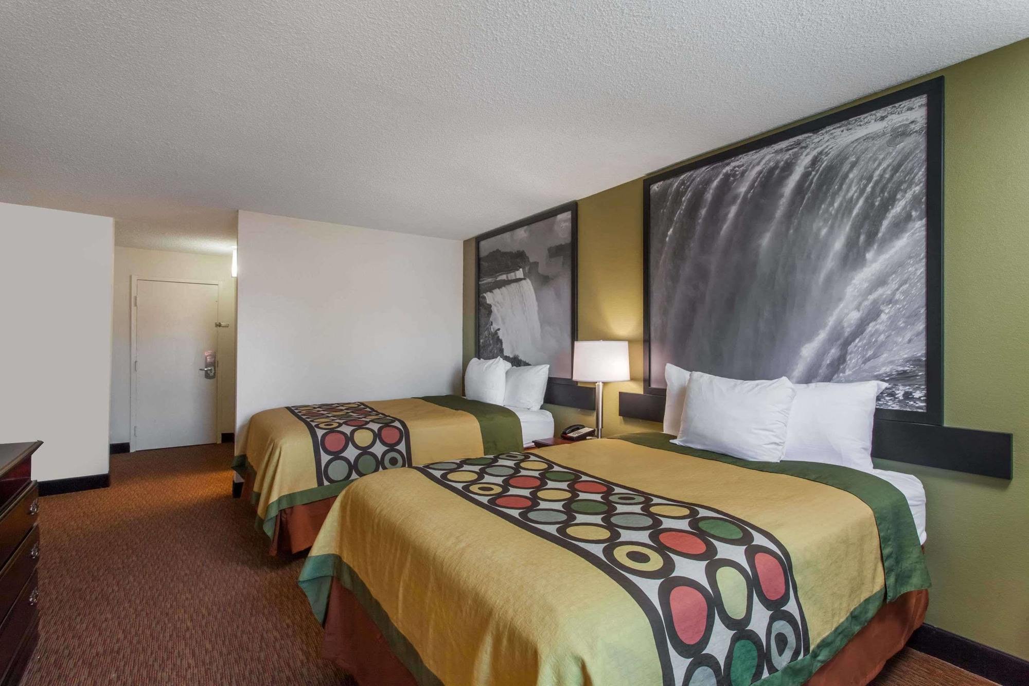 ซูเปอร์ 8 บาย วินด์แฮม ฮัมบูร์ก Hotel แฮมเบิร์ก ภายนอก รูปภาพ